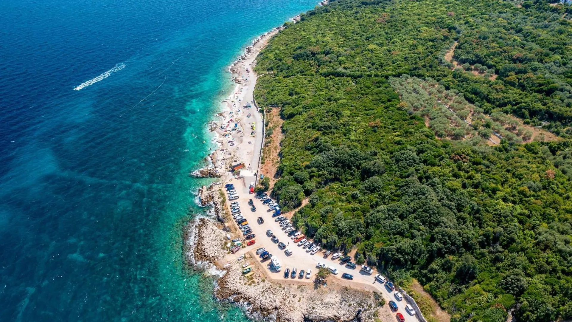 Daire Apartman Ema 4+2 Koromačno Hırvatistan